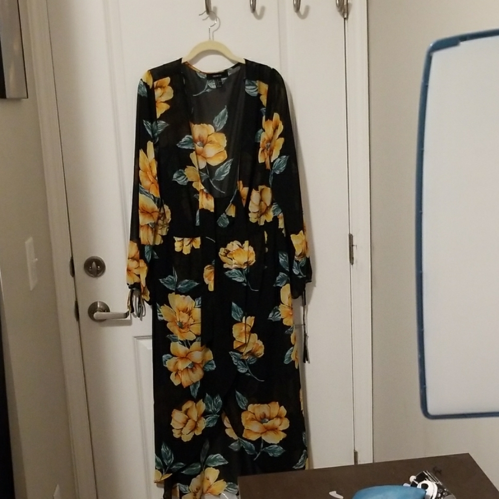 Gorgeous Floral Party Dress From Forever 21 3x